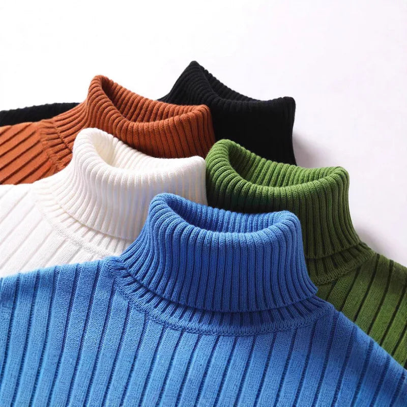 Men's Ribbed Turtleneck Sweater in Blue