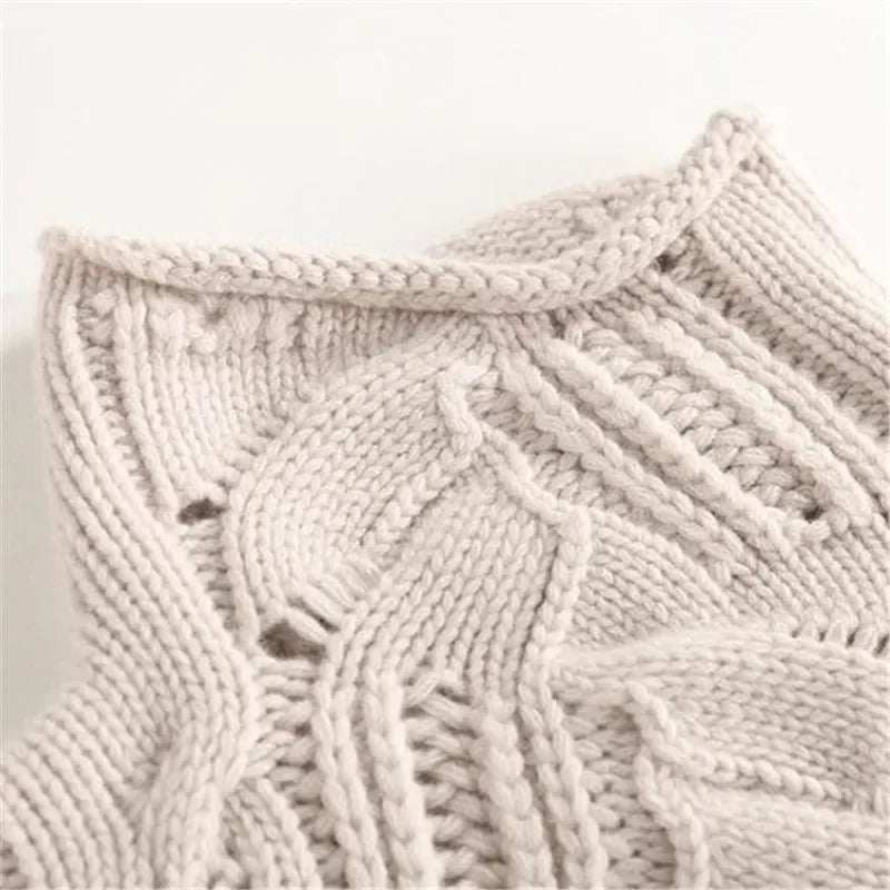Women's Cashmere Turtleneck Sweater – Cable Knit Detail