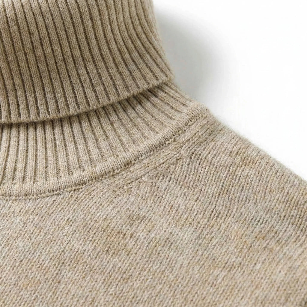 Men's Merino Wool Turtleneck Sweater – Detail View