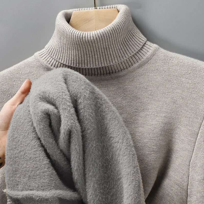 Men's Merino Wool Turtleneck in Black