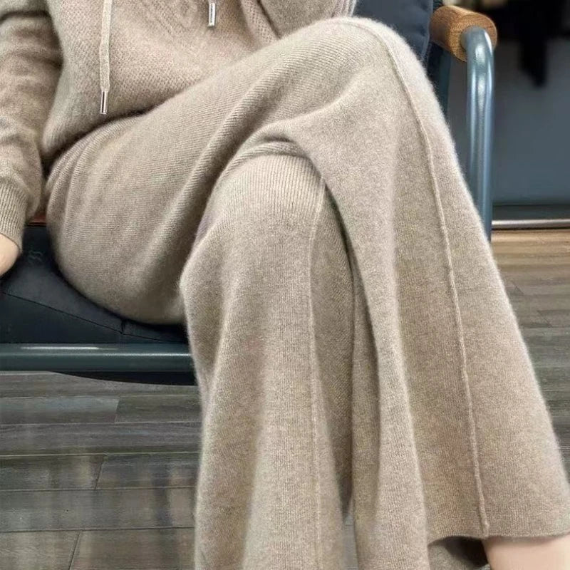 Women's Merino Wool Wide-Leg Trousers in Camel