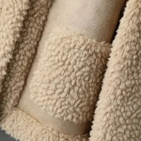 Women's collared fleece jacket, patch pocket detail