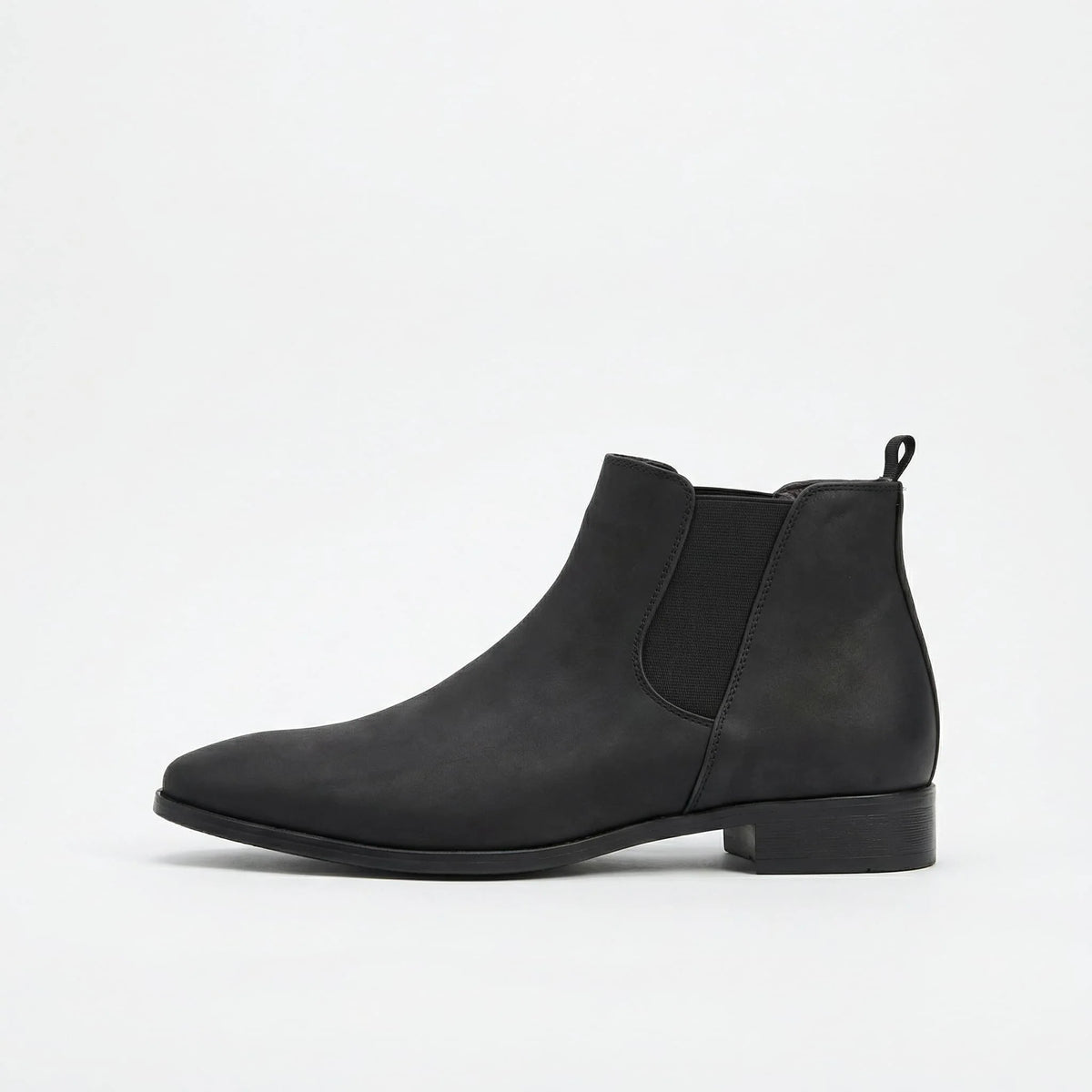 Men's Smooth Leather Chelsea Boots – Detail View