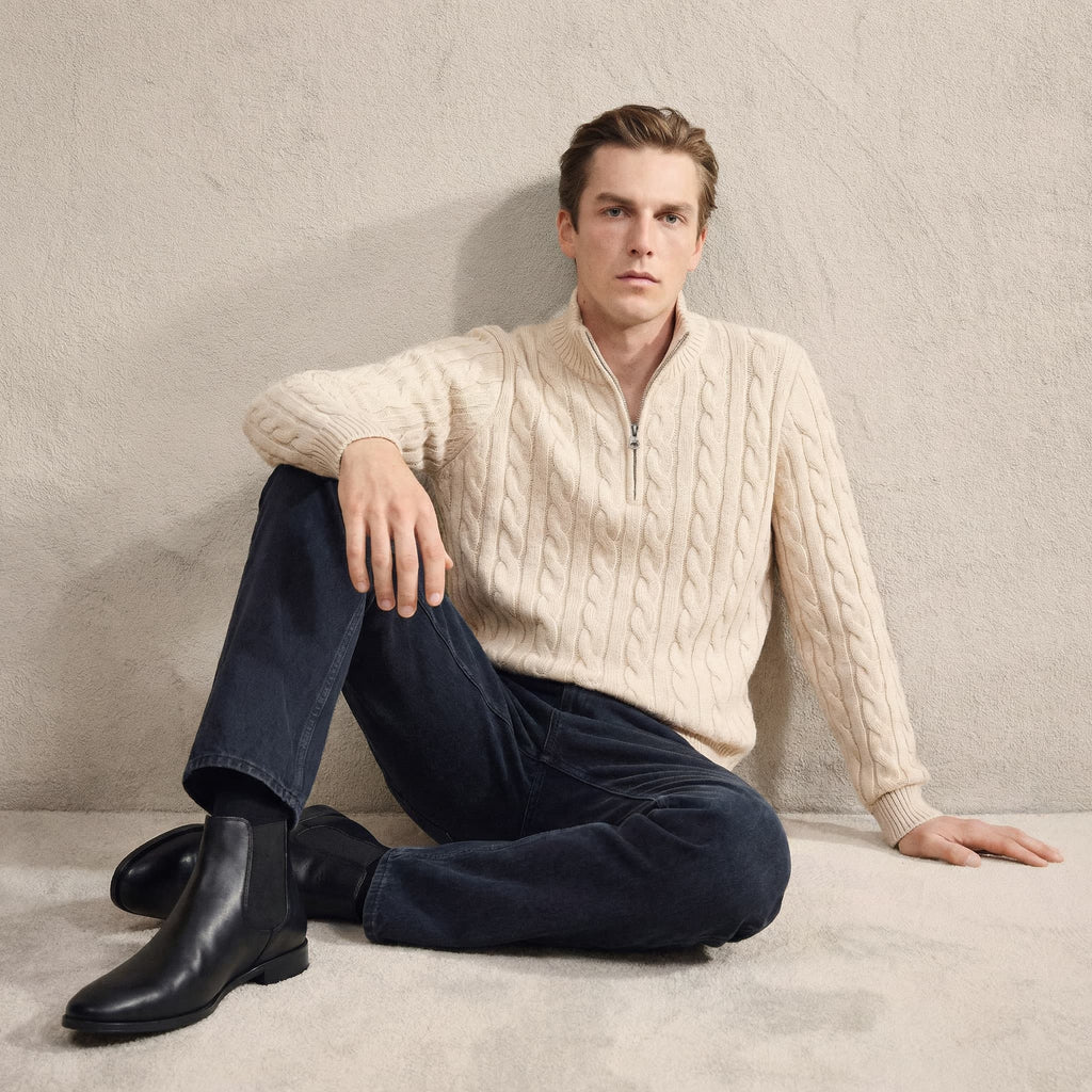 Men's Smooth Leather Chelsea Boots – Detail View