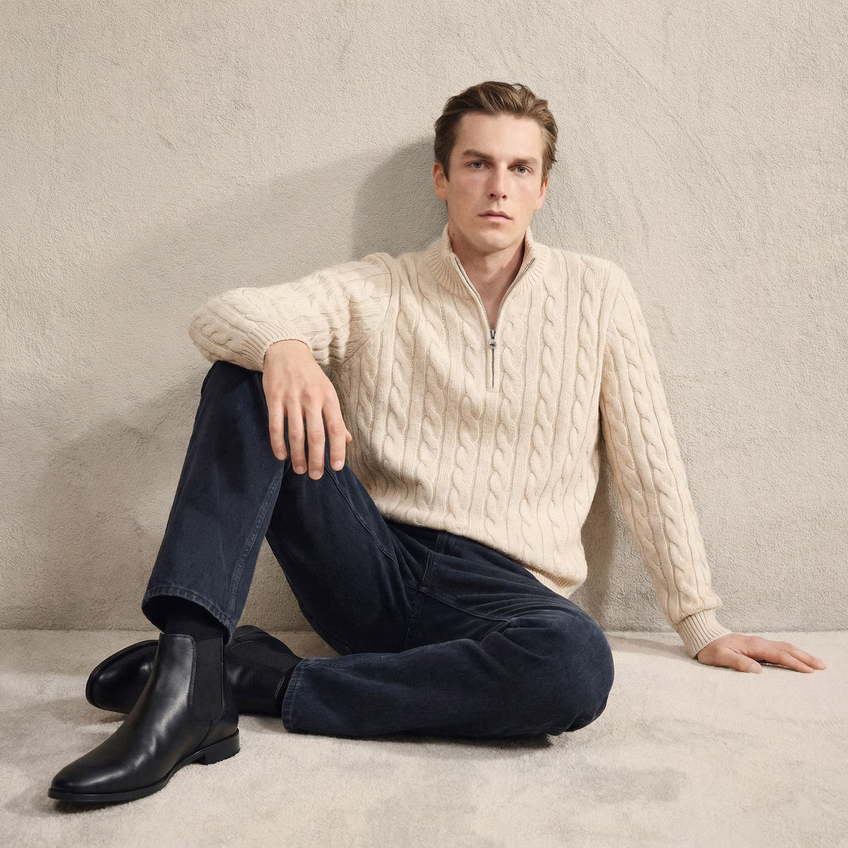 Men's Smooth Leather Chelsea Boots – Detail View