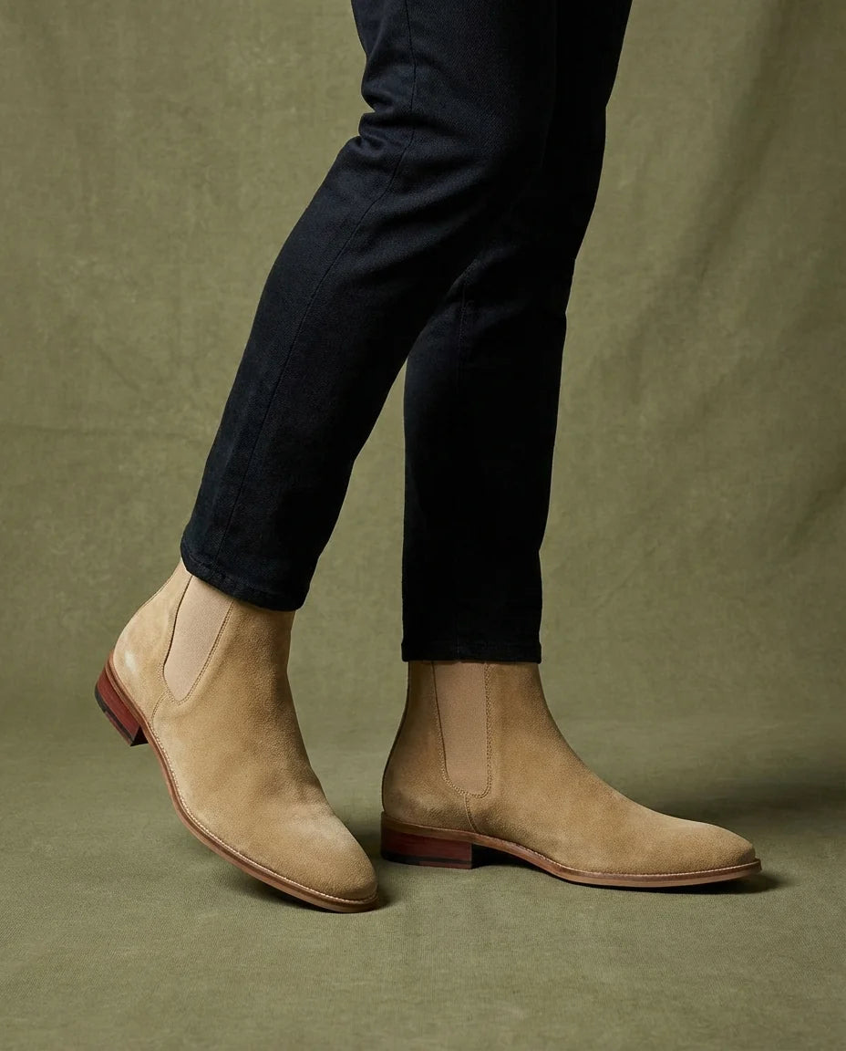 Close-up of the elastic gore on the black suede Chelsea boots
