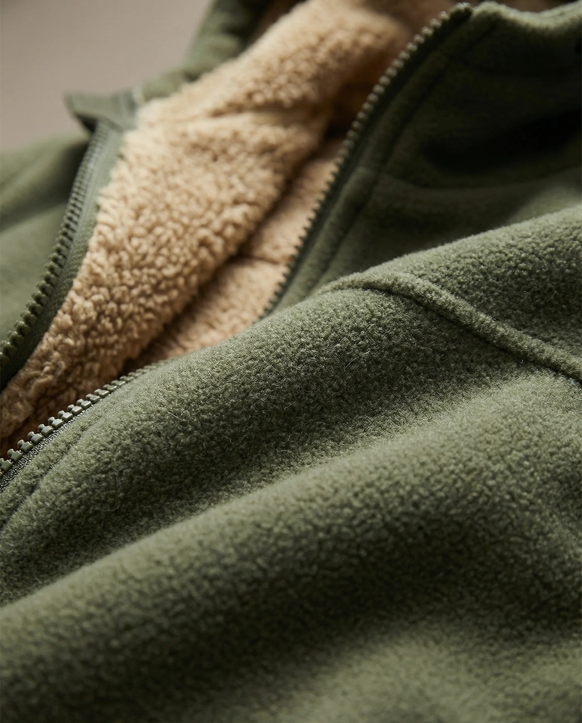 Men's Sherpa-Lined Fleece Zip Hoodie – Detail View