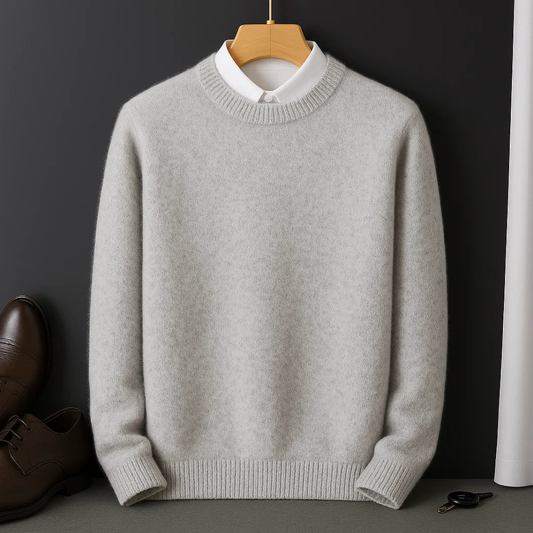 Men's navy crewneck cashmere sweater with ribbed trim