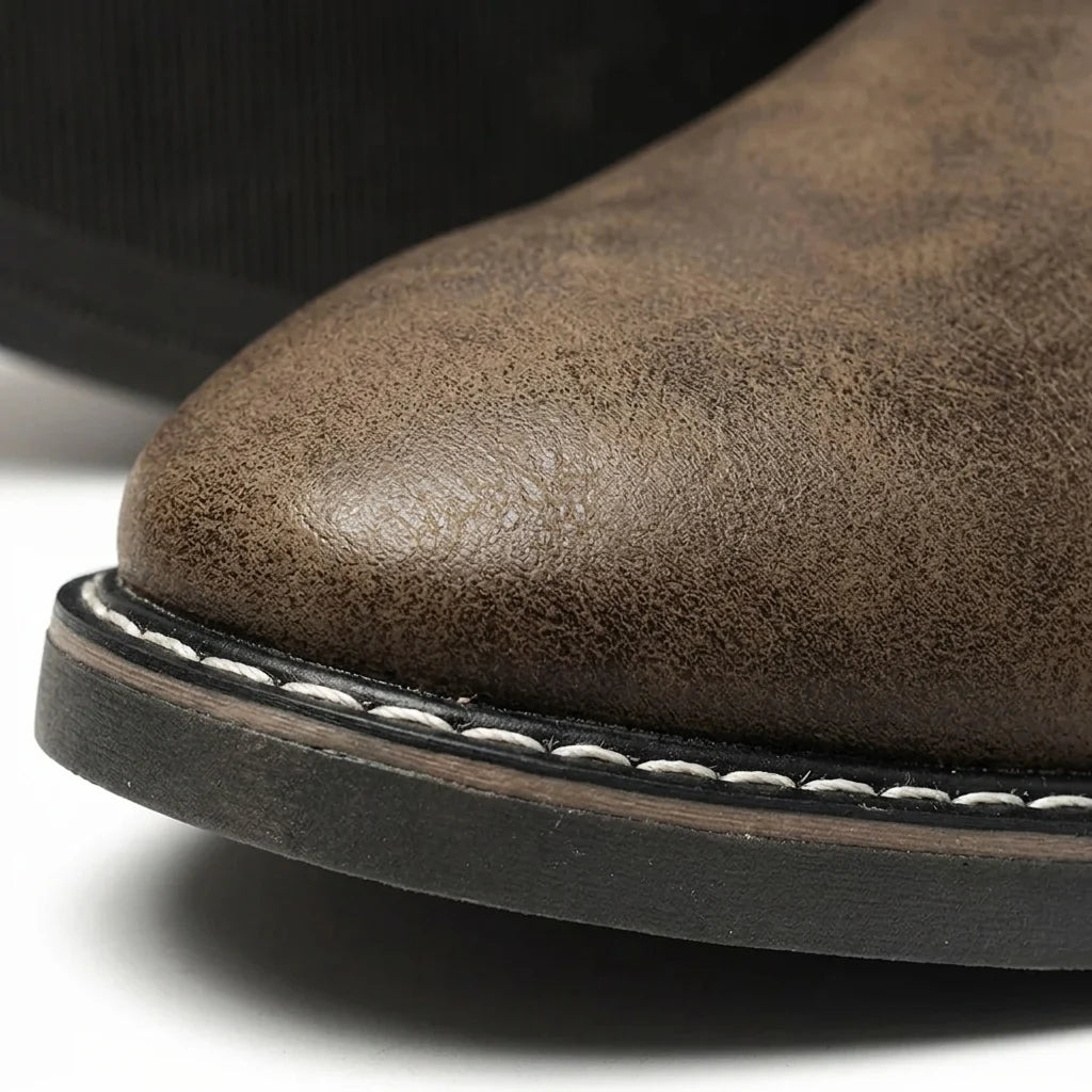 Men's Leather Chelsea Boots – Sole Detail